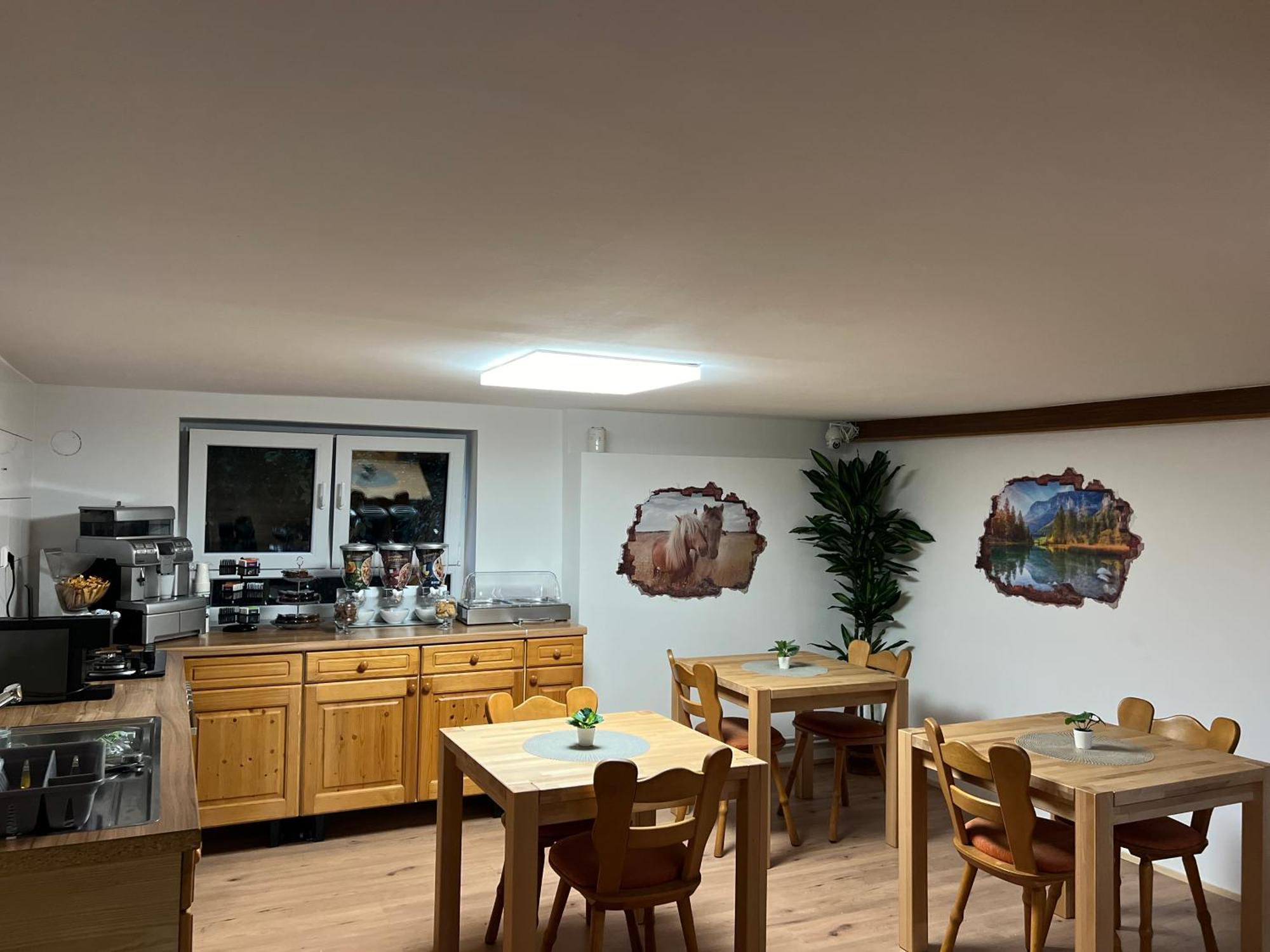 Hotel Hirsch Fluorn-Winzeln Екстер'єр фото