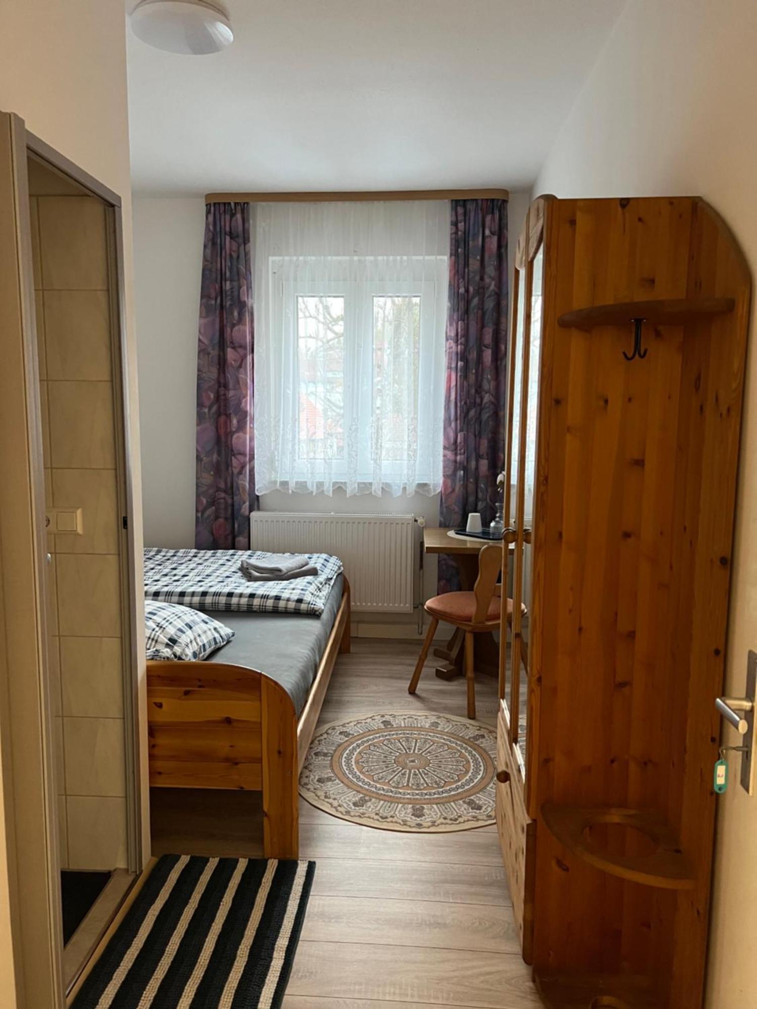Hotel Hirsch Fluorn-Winzeln Екстер'єр фото